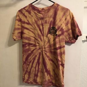 Small vans wine/yellow tie dye shirt